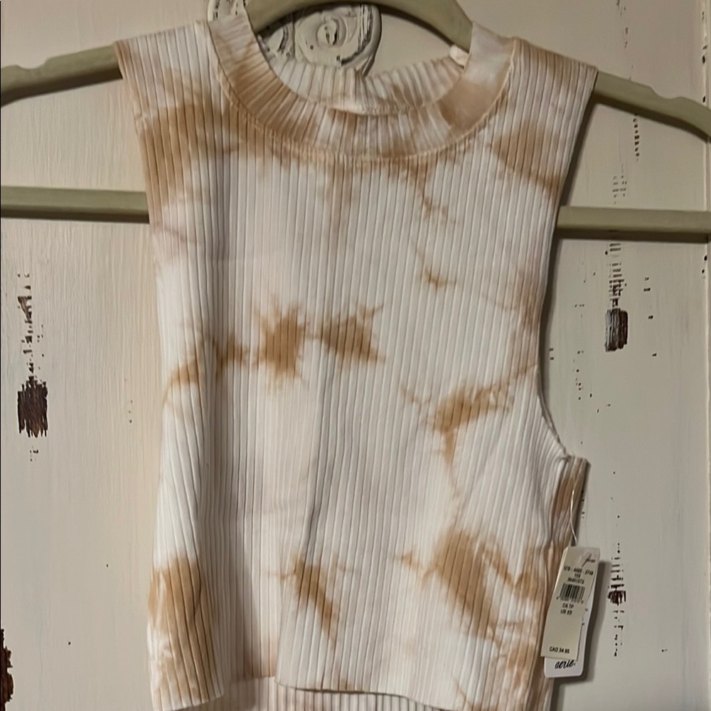 Cream Ribbed Cut Out Tank Top - Picture 3 of 6